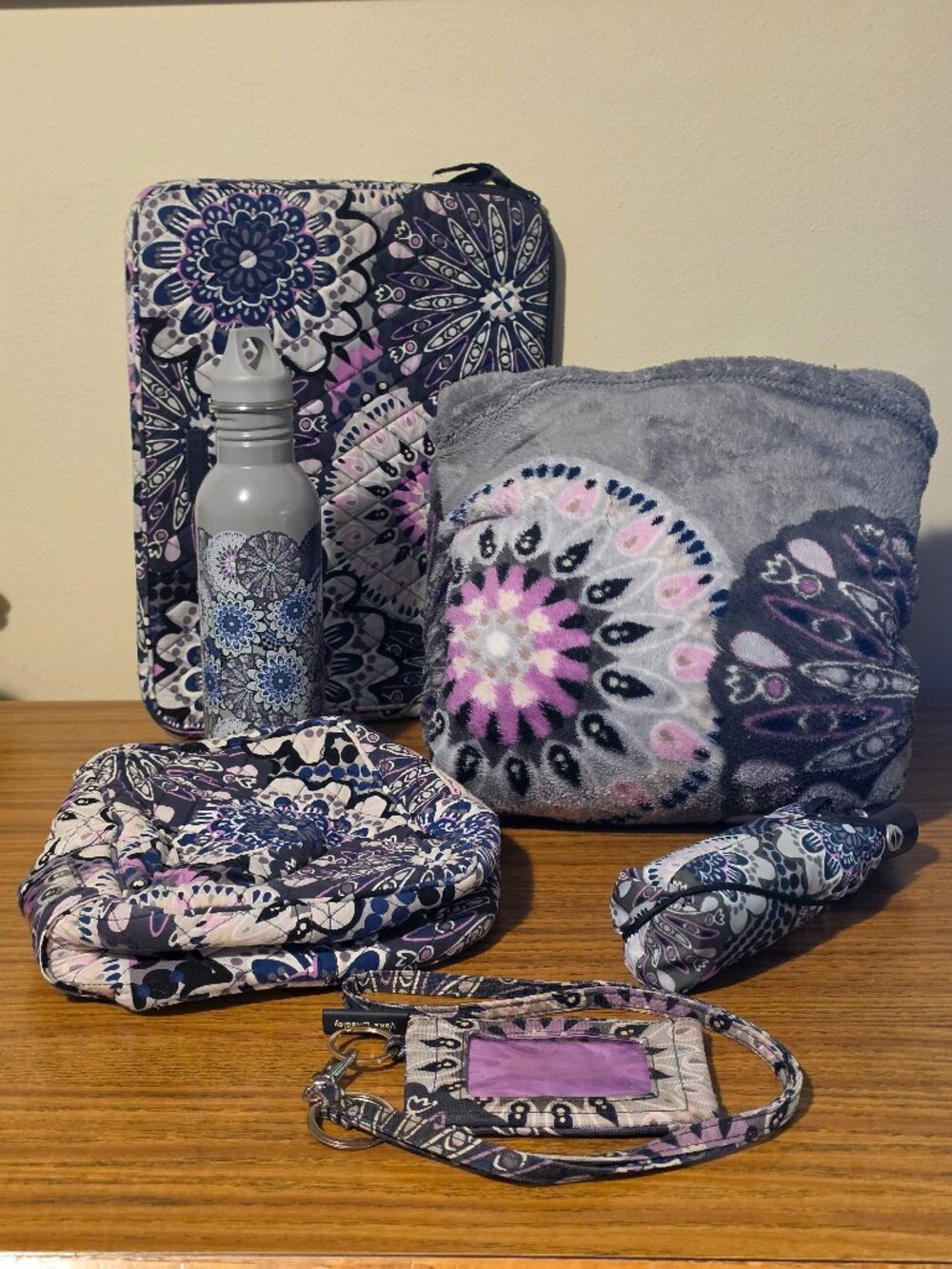 Vera Bradley Mimosa Medallion Lot 5 Blanket Umbrella Laptop Case Bottle Zip ID